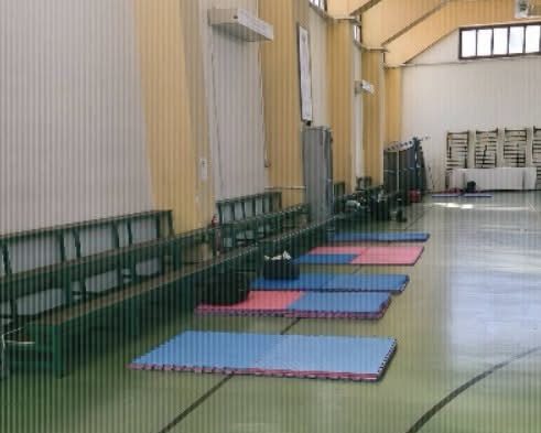 Φωτιά στη Σκύρο: Καταγγελία πυροσβέστη για τις συνθήκες φιλοξενίας – Τι αναφέρει