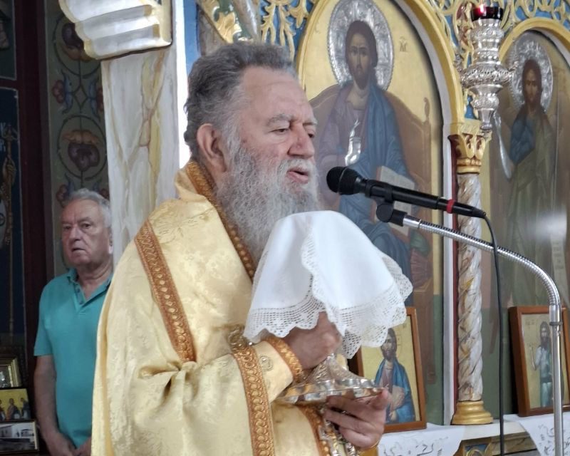 Σε αυτή την Ενορία του Οσίου Ιωάννη του Ρώσσου λειτούργησε χθες ο Μητροπολίτης Χαλκίδος