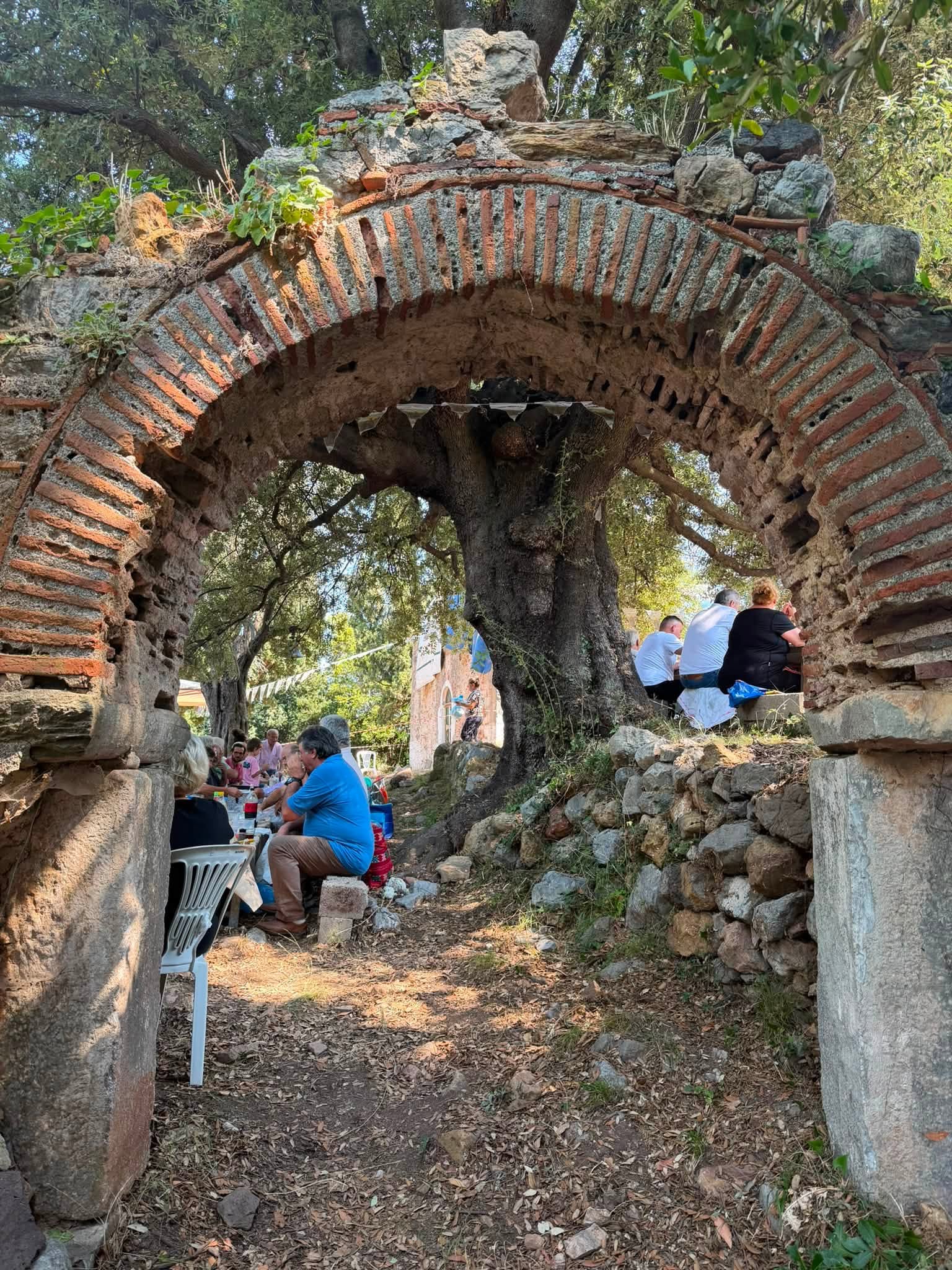 «Ζωντανεύει» ξανά ιστορική Μονή στην Εύβοια:  Έργο €350.000 για την αποκατάστασή της