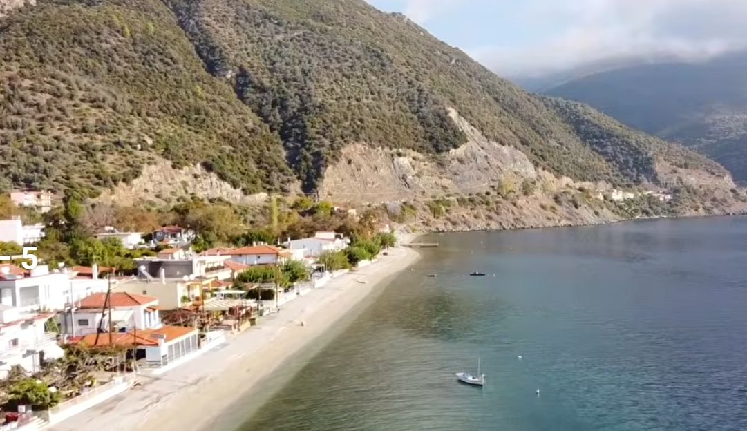 Εδω θα κάνετε τις καλύτερες φθινοπωρινές βουτιές στην Εύβοια