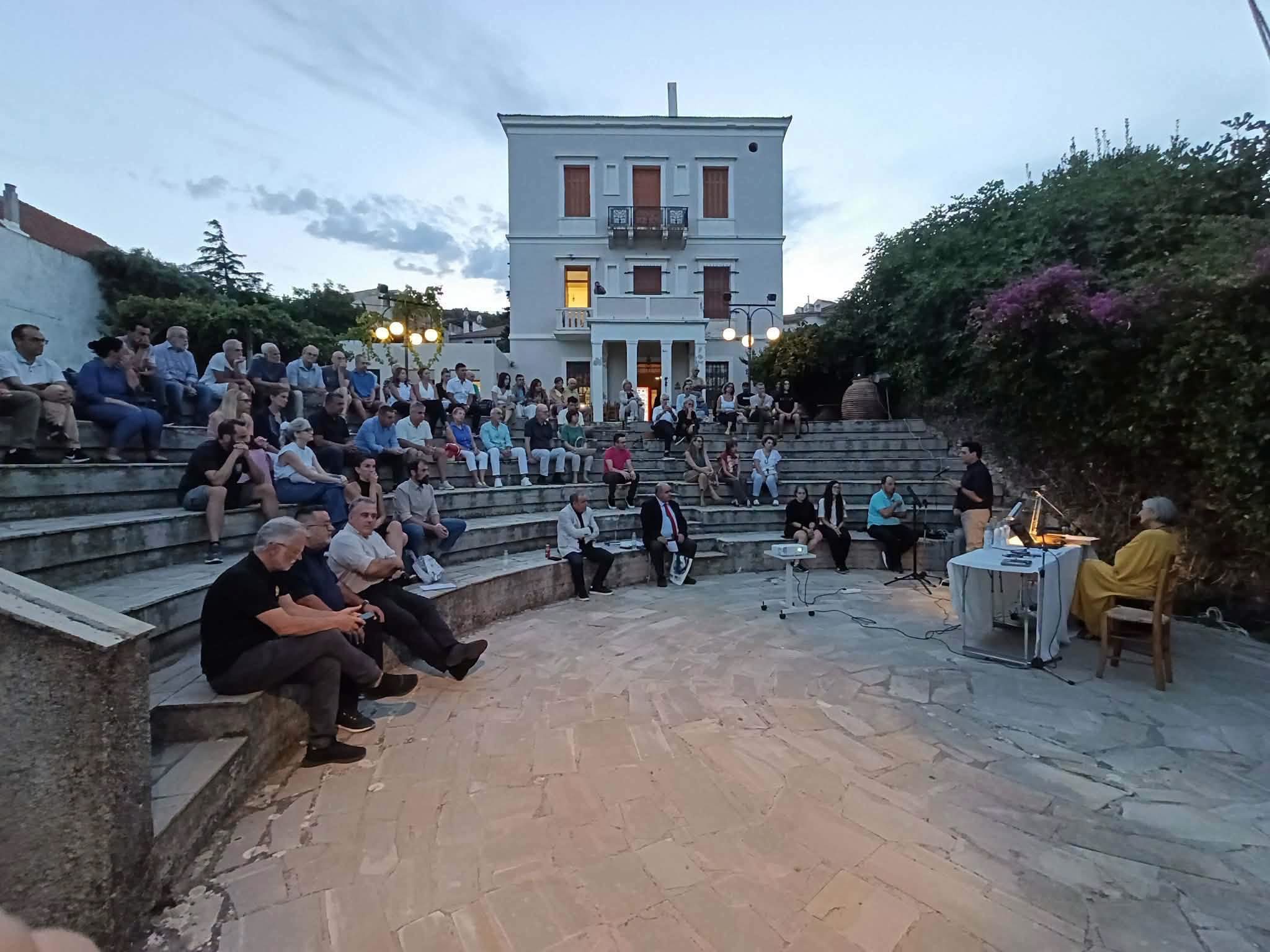Βραβεύτηκε δήμαρχος από την Εύβοια: Ο λόγος
