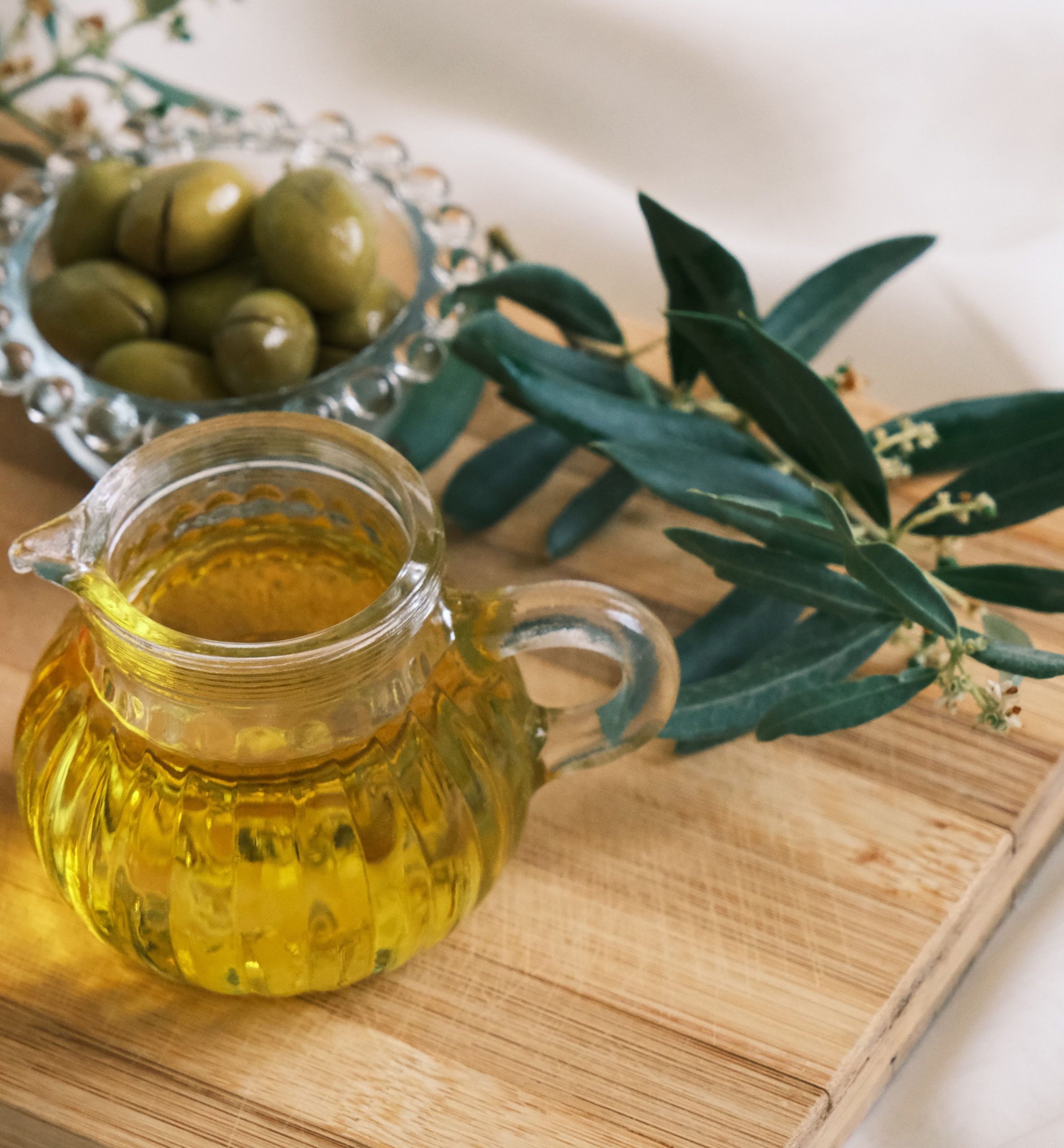 Ελαιόλαδο: Πού θα φτάσει η τιμή του τενεκέ – Οι εκτιμήσεις για τη νέα σοδειά