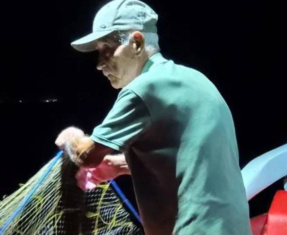 Απίστευτο στην Εύβοια: 92χρονος βάζει πλώρη για Ρεκόρ Γκίνες – Τι κατάφερε