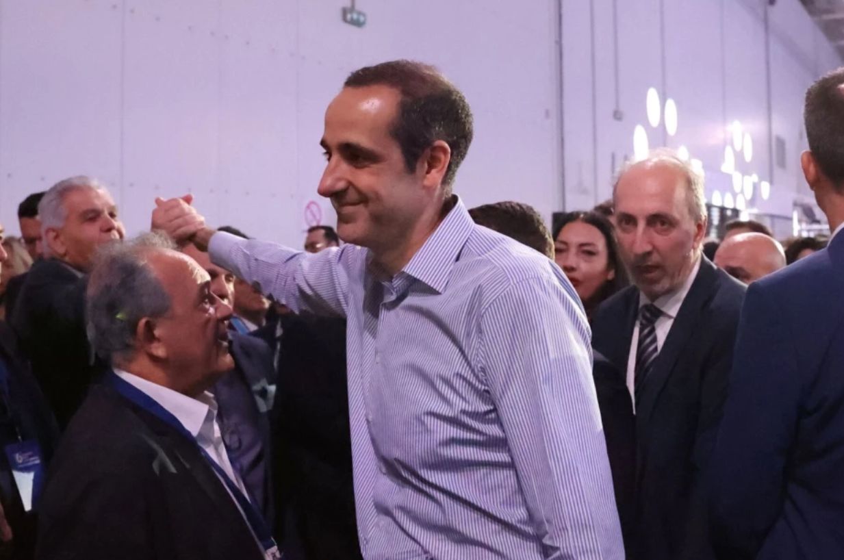 Δωρεά βιβλίων στους μαθητές του 2ου Γυμνασίου Αγίας Βαρβάρας από τους Bookmarkers