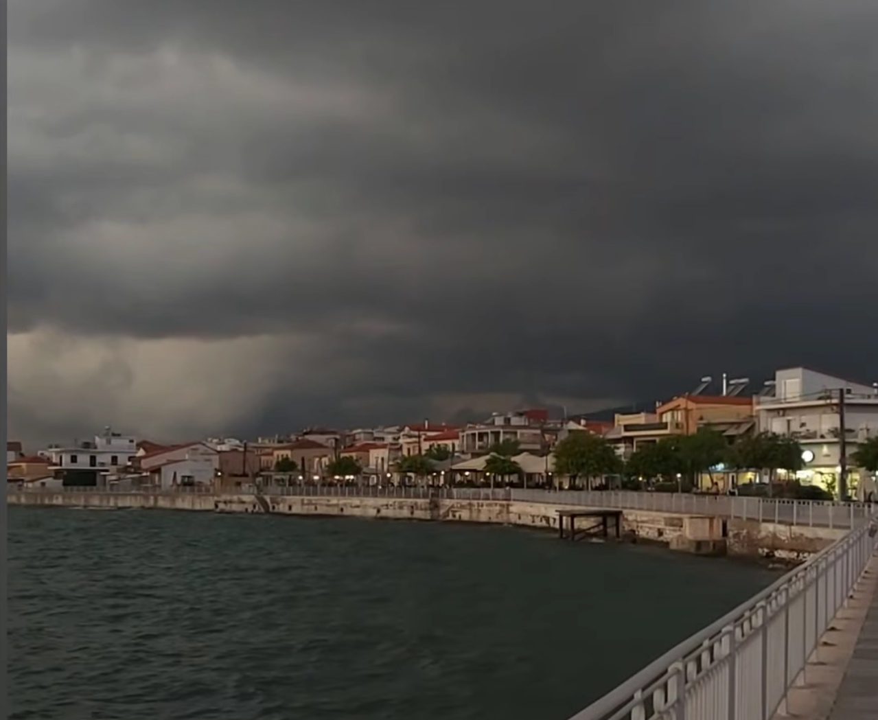 Κακοκαιρία σήμερα στην Εύβοια: Τι ώρα θα πέσουν βροχές και καταιγίδες