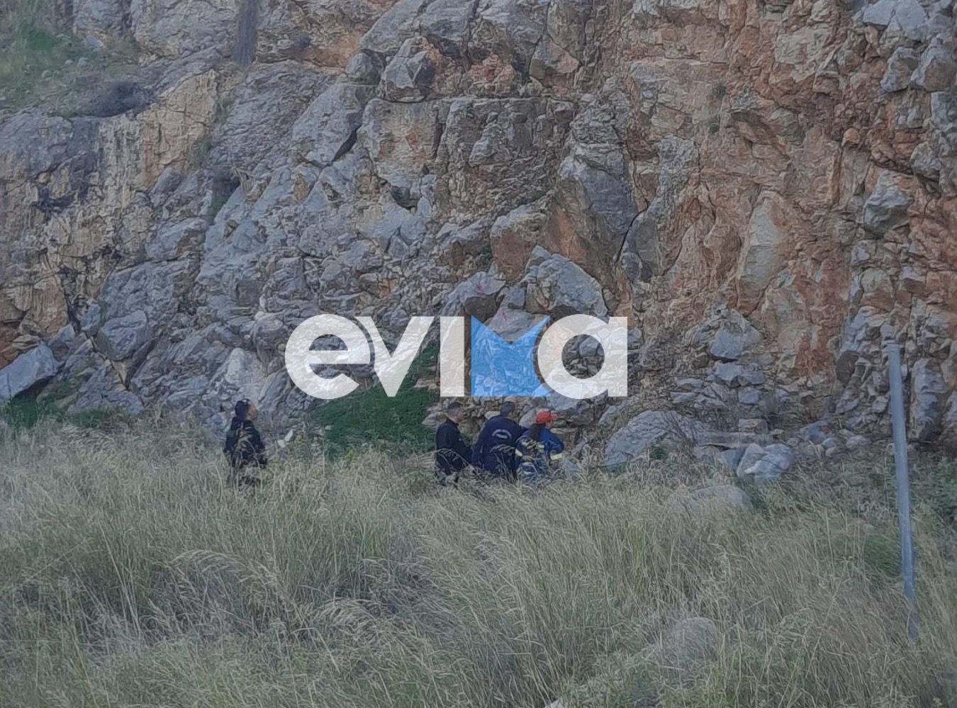 Συναγερμός στην Εύβοια: Άνδρας βρέθηκε χωρίς τις αισθήσεις του κοντά σε γκρεμό