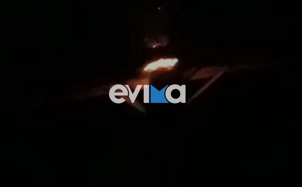 Έκτακτο- Εύβοια: Φωτιά σε κολώνα της ΔΕΗ στη Μόρφα – Χωρίς ρεύμα η περιοχή