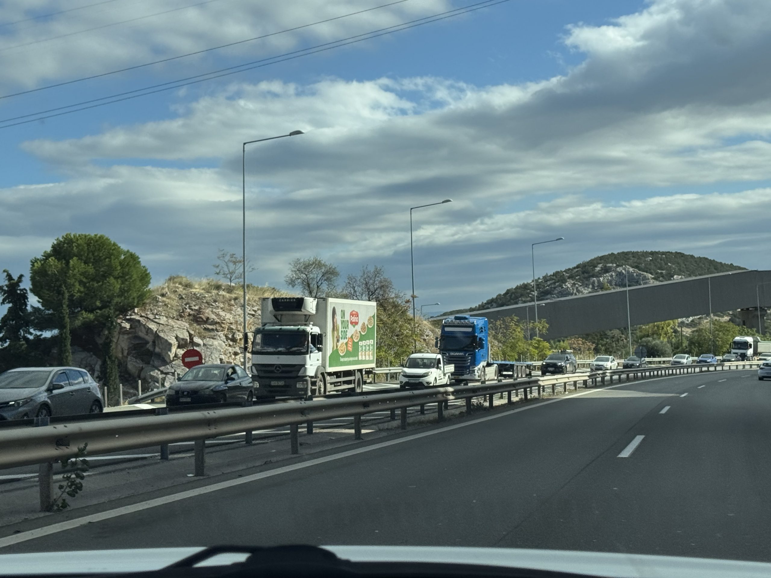 Κυκλοφοριακό χάος τώρα στην Υψηλή Γέφυρα Χαλκίδας