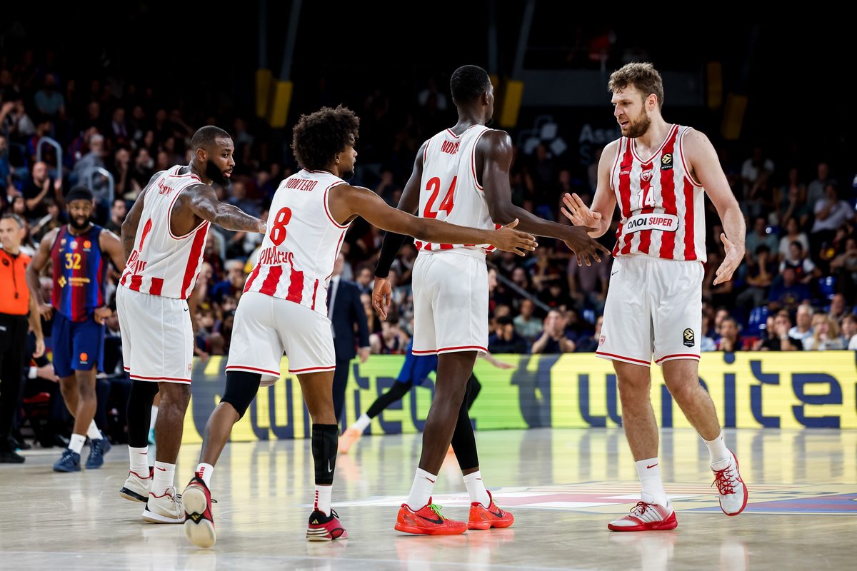 Ολυμπιακός: Το Bartzokas Ball σαρώνει την EuroLeague και ο πρωταθλητής παίζει σε δική του ταχύτητα