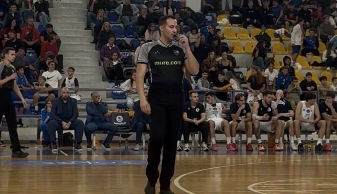 Νέο βίντεο-φωτιά από τη Χαλκίδα: Καταγγελίες για αλλοίωση αποτελέσματος – Καλάθι με τέσσερα βήματα και τεχνική ποινή!