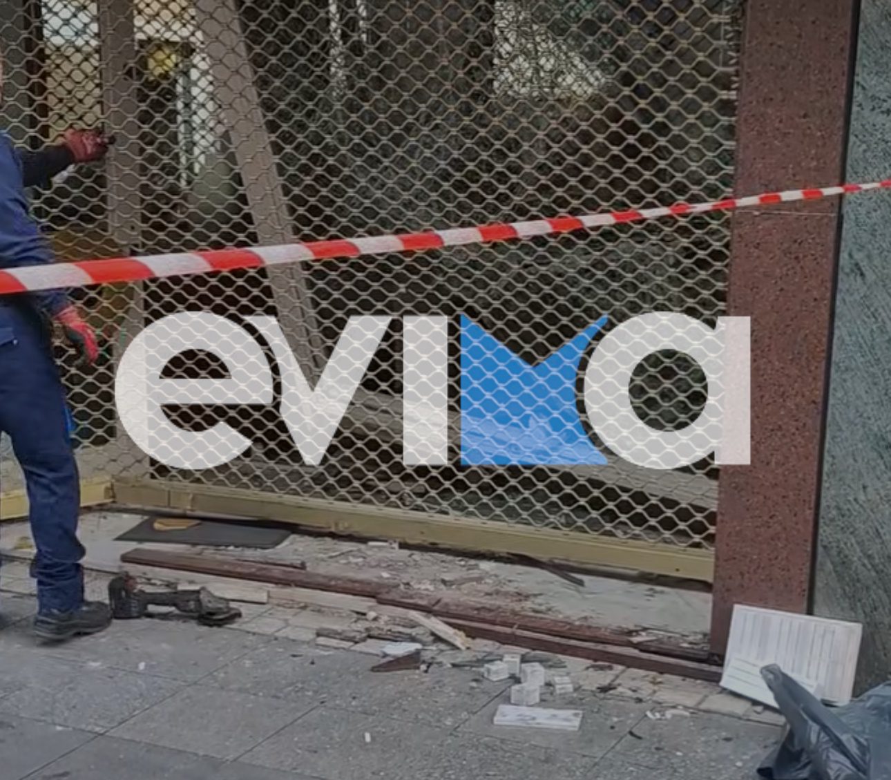 Αυτό είναι είναι το κοσμηματοπωλείο που λήστεψαν στην Εύβοια