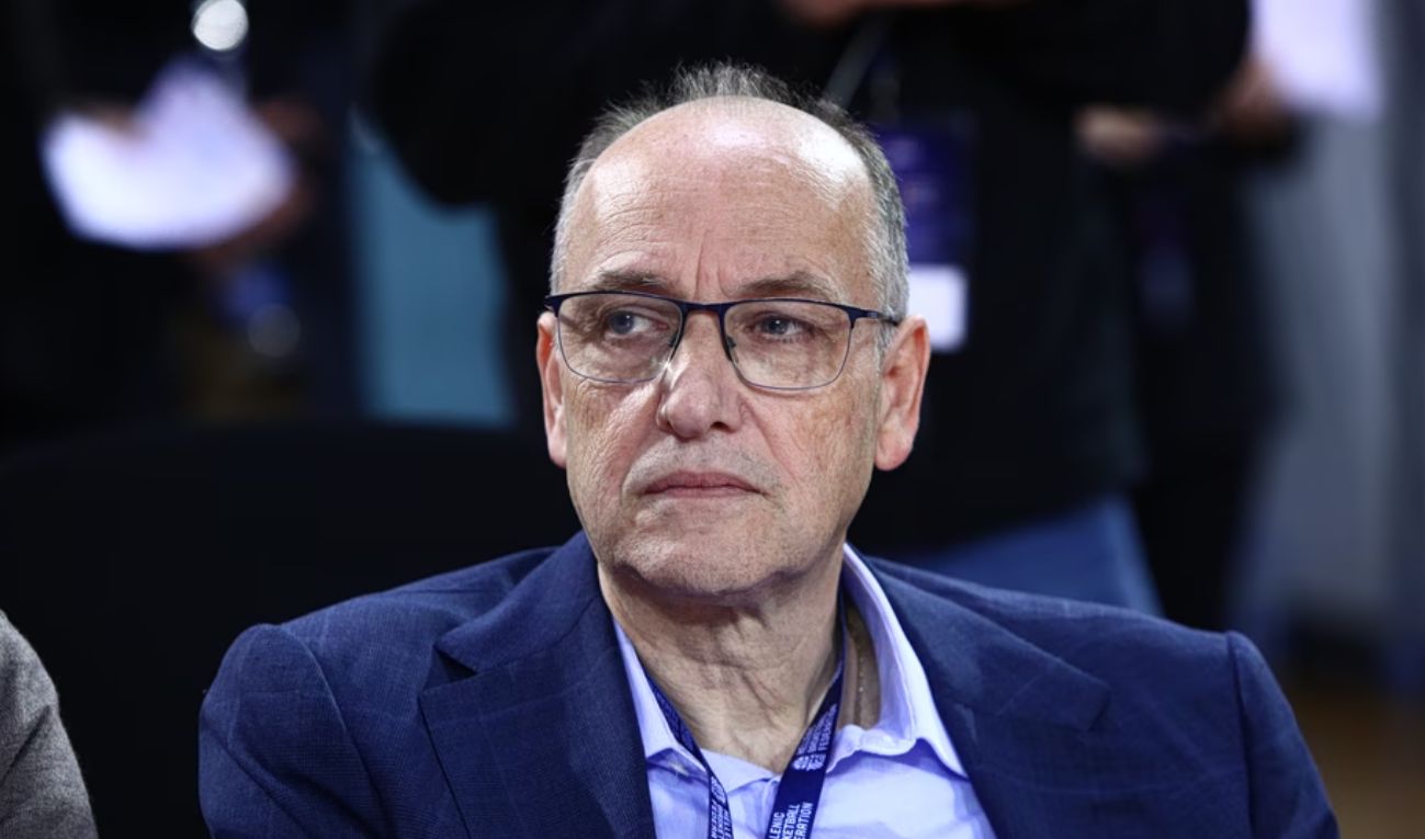 Υπόθεση στημένων αγώνων στο μπάσκετ: Στο μικροσκόπιο των Αρχών 800.000 ευρώ που βρέθηκαν σε σπίτι διαιτητή