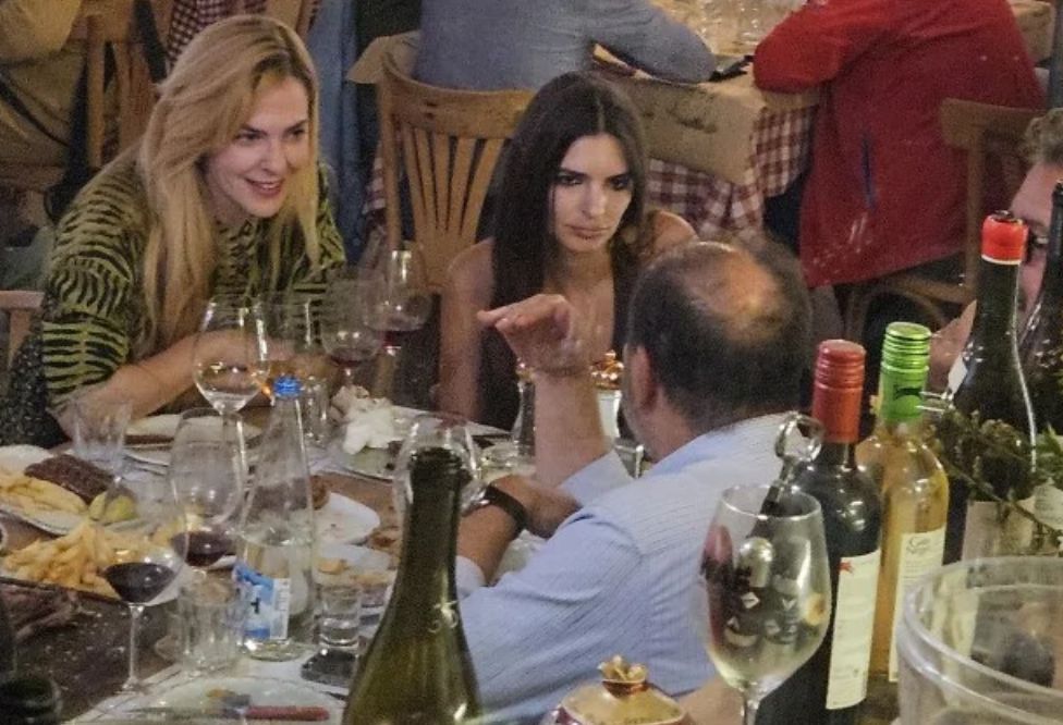 Έμιλι Ραταϊκόφσκι και Ρομέν Γαβράς: Η βραδινή έξοδος μετά την πρεμιέρα της «Θυσίας»